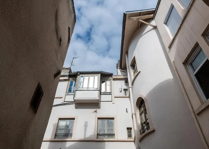Le Cocon De Cordeliers Apartment *